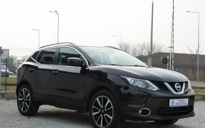 Nissan Qashqai cena 49900 przebieg: 108000, rok produkcji 2015 z Pruszków małe 301